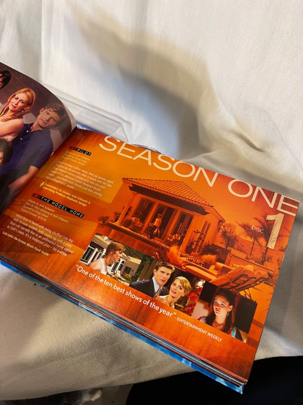 Complete Series Box Set - Blue - Picture 11 of 16